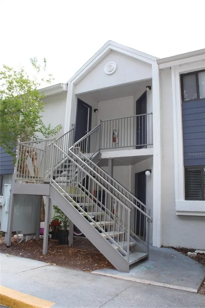 7504 Timberstone Drive Tampa FL 33615