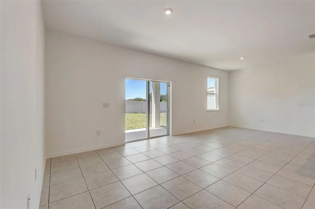 1745 Flag Street Haines City FL 33844
