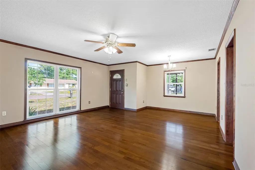 6202 S Richard Avenue Tampa FL 33616