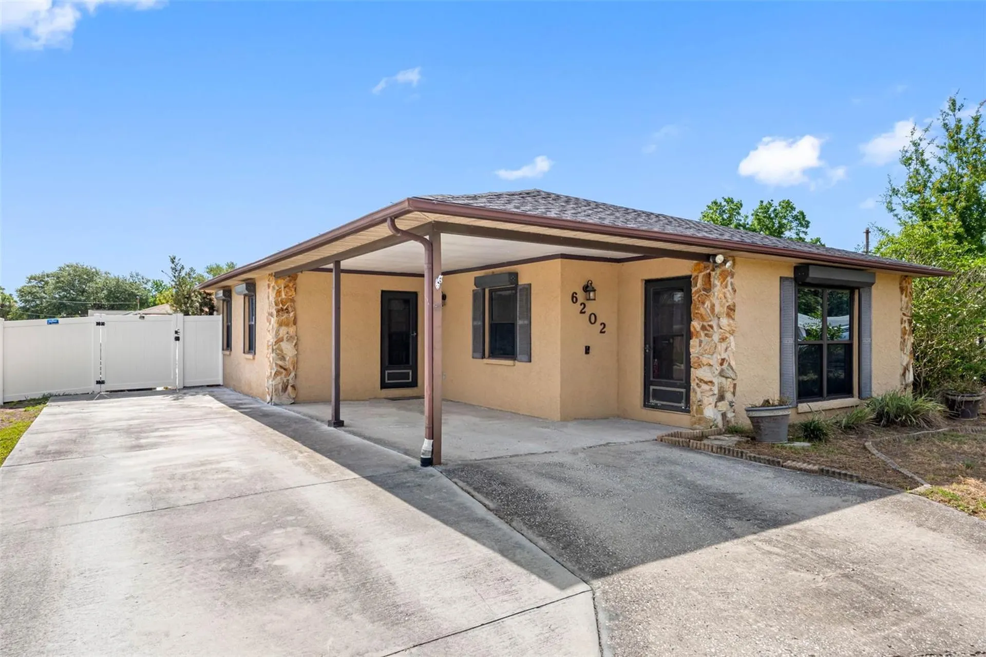 6202 S Richard Avenue Tampa FL 33616