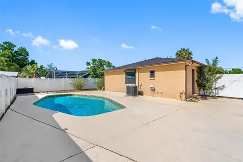 6202 S Richard Avenue Tampa FL 33616