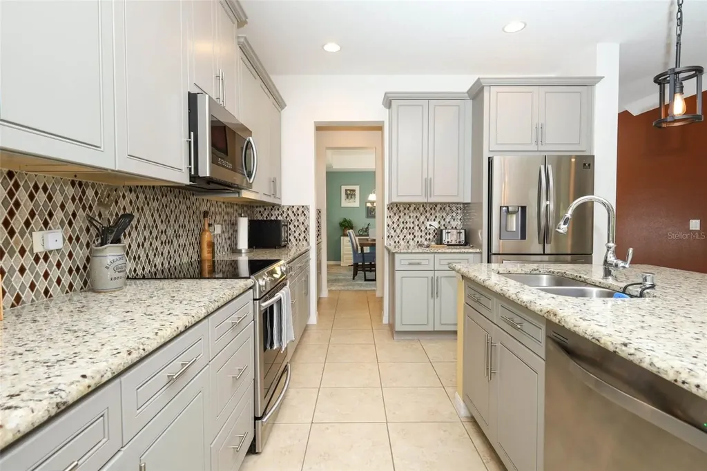 5232 Villa Rosa Avenue St Cloud FL 34771