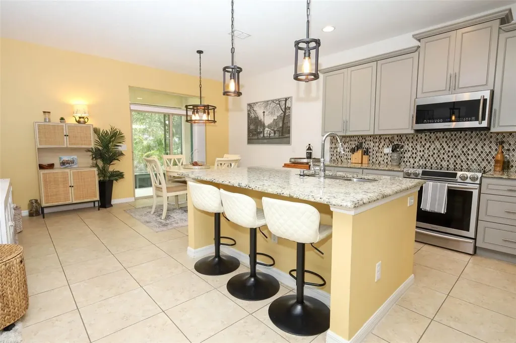 5232 Villa Rosa Avenue St Cloud FL 34771