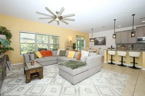 5232 Villa Rosa Avenue St Cloud FL 34771