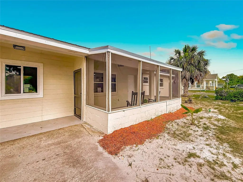 38611 Marshall Street Umatilla FL 32784