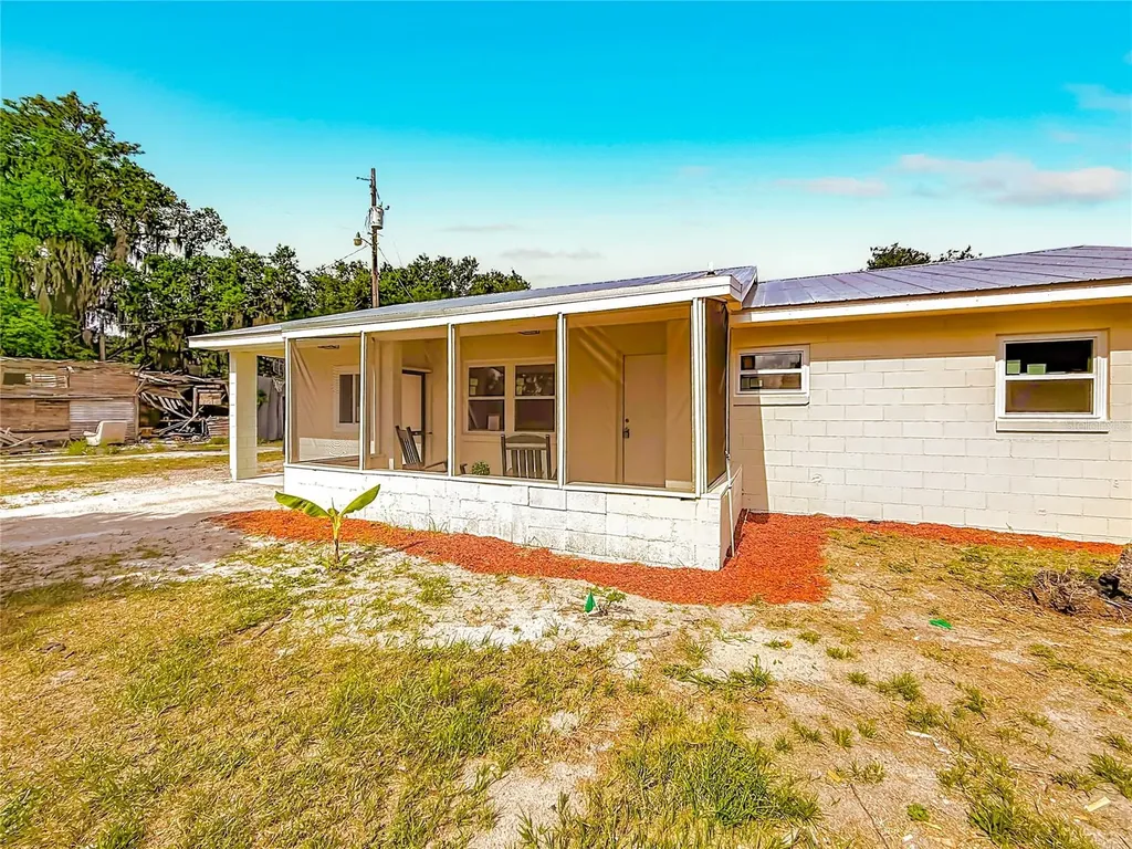 38611 Marshall Street Umatilla FL 32784
