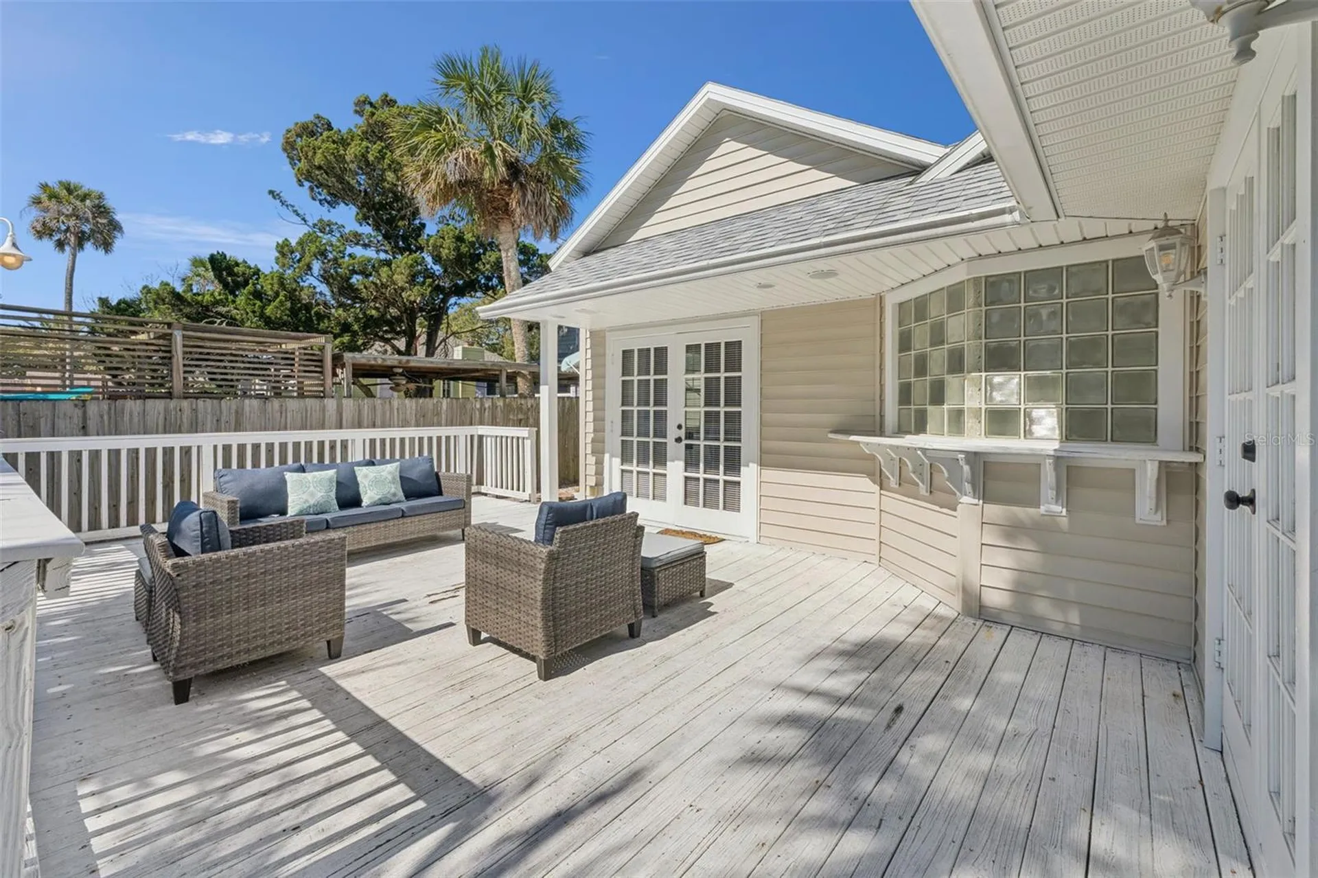 109 N Peninsula Avenue New Smyrna Beach FL 32169