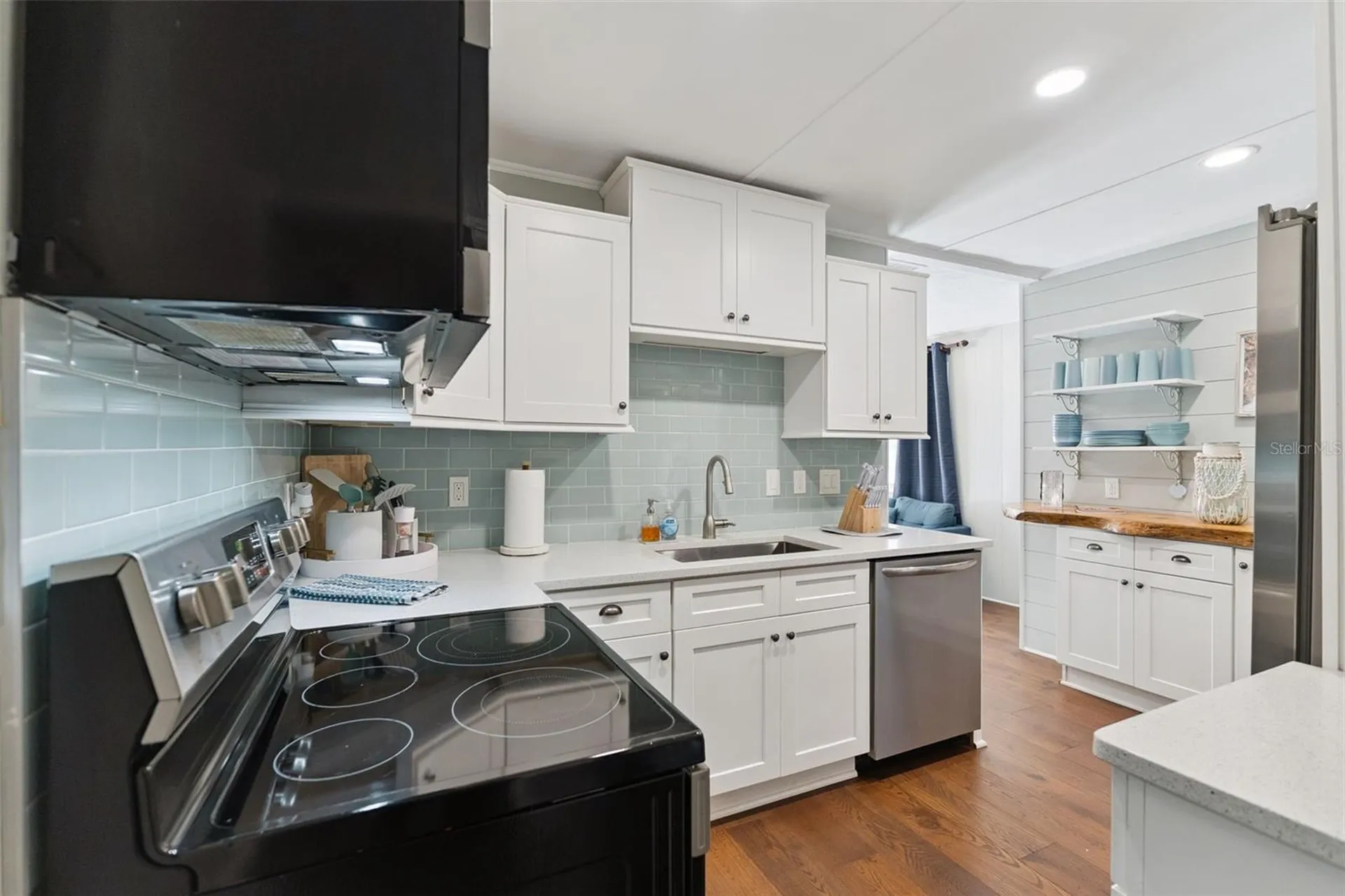 109 N Peninsula Avenue New Smyrna Beach FL 32169