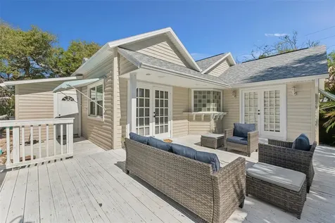 109 N Peninsula Avenue New Smyrna Beach FL 32169