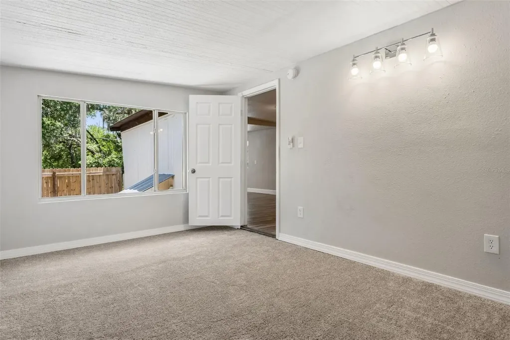 4251 Seaberg Road Zephyrhills FL 33541