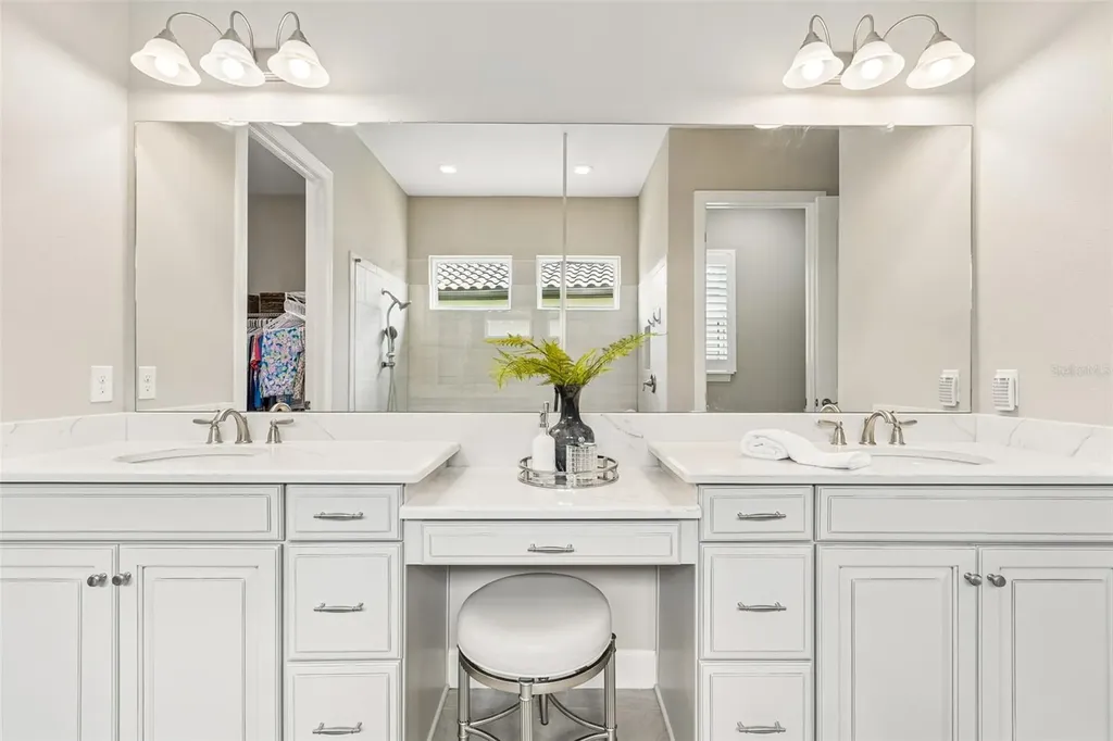 20158 Umbria Hill Drive Tampa FL 33647