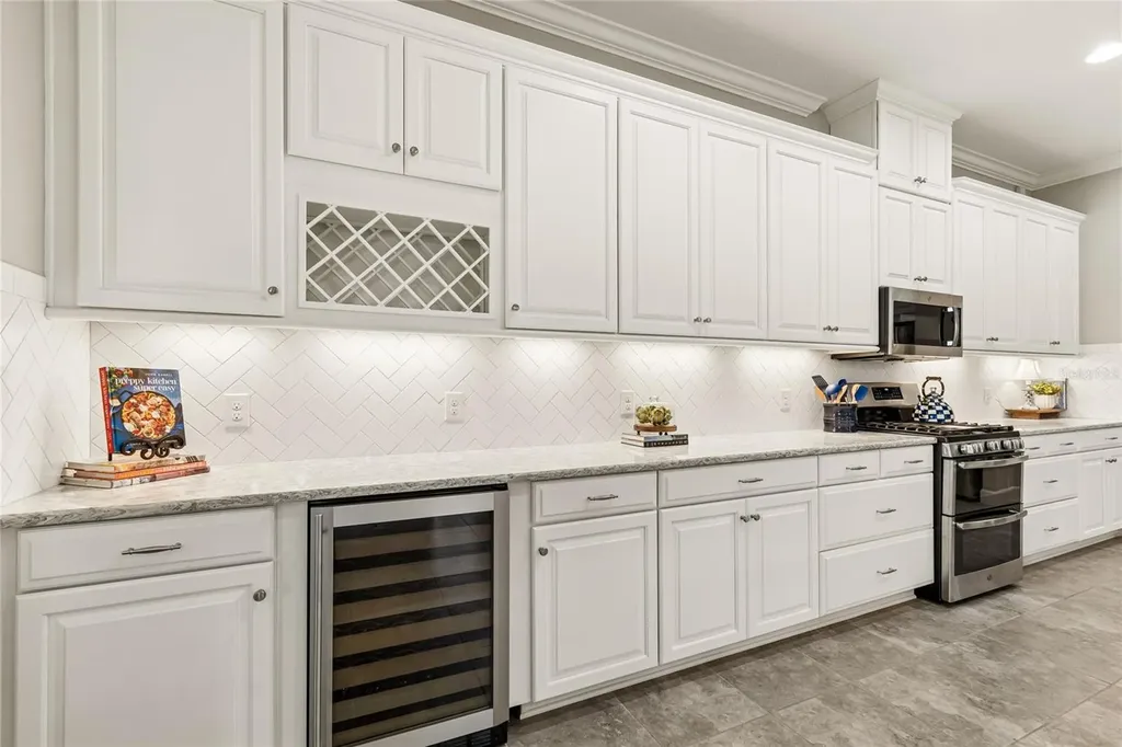 20158 Umbria Hill Drive Tampa FL 33647