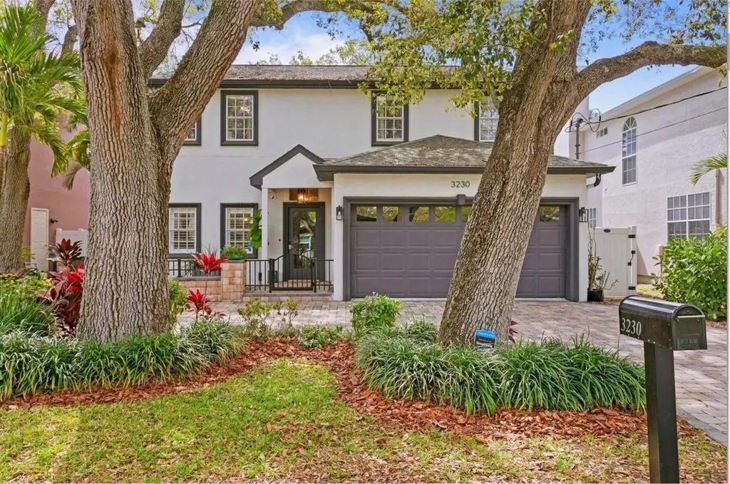 3230 W Fielder Street Tampa FL 33611