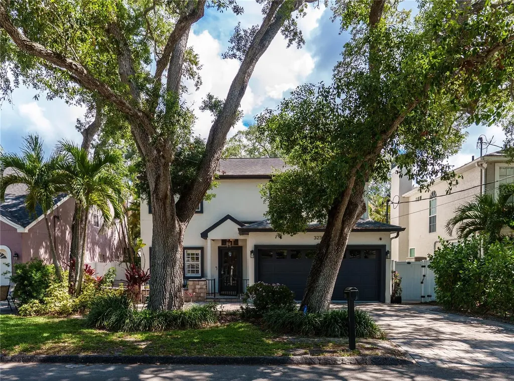 3230 W Fielder Street Tampa FL 33611