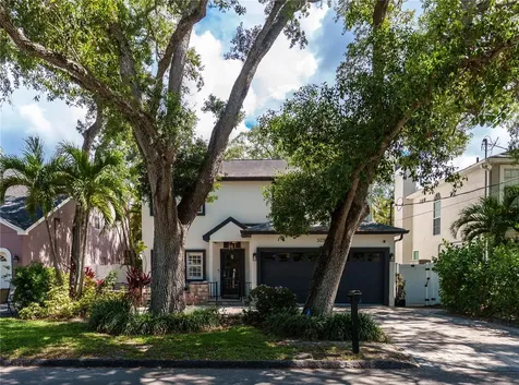 3230 W Fielder Street Tampa FL 33611