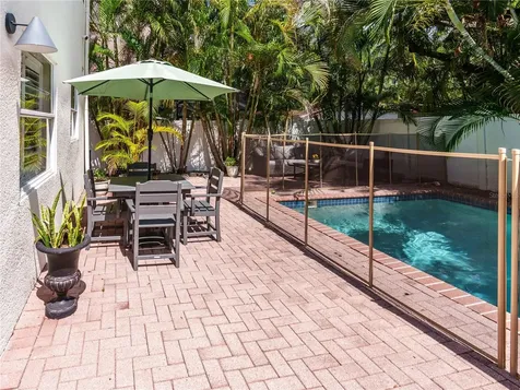 3230 W Fielder Street Tampa FL 33611