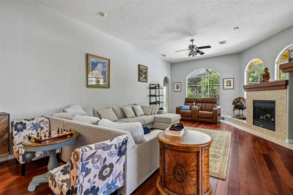 1344 Tall Maple Loop Oviedo FL 32765