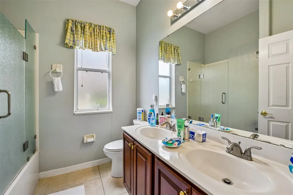 1344 Tall Maple Loop Oviedo FL 32765