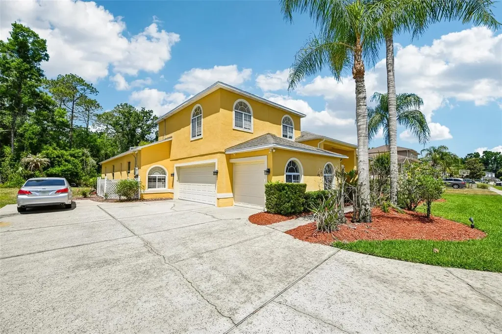 1344 Tall Maple Loop Oviedo FL 32765