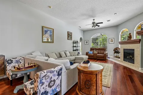 1344 Tall Maple Loop Oviedo FL 32765