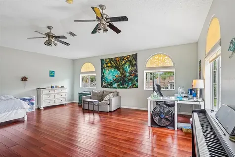 1344 Tall Maple Loop Oviedo FL 32765