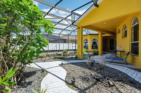 1344 Tall Maple Loop Oviedo FL 32765