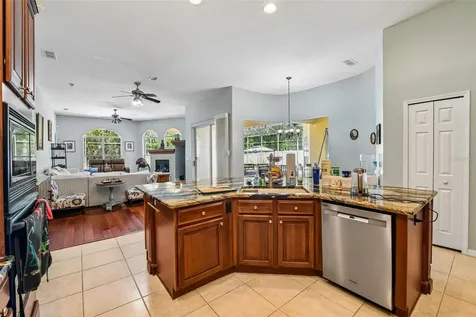 1344 Tall Maple Loop Oviedo FL 32765