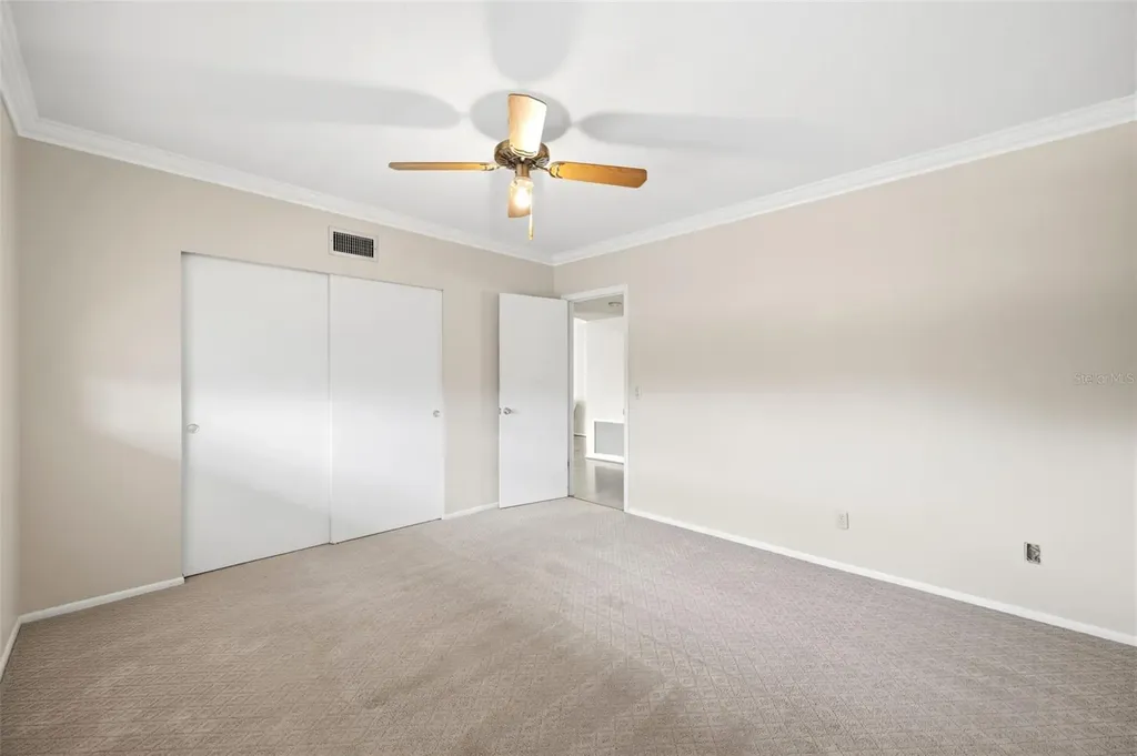 2381 Ecuadorian Way Clearwater FL 33763