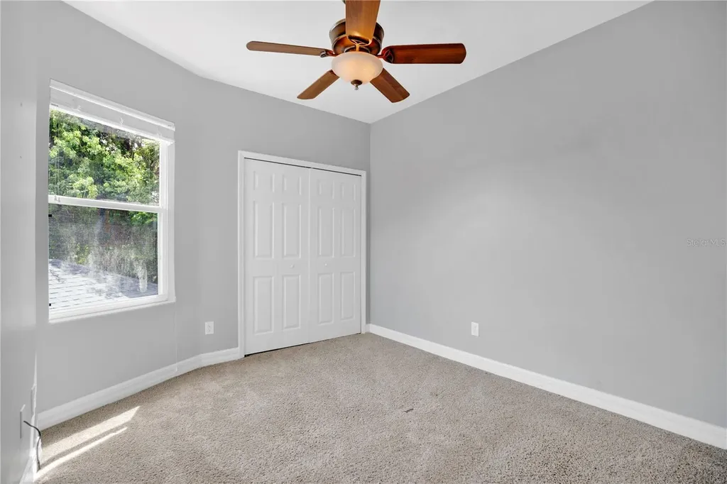 2403 S Shine Avenue Orlando FL 32806