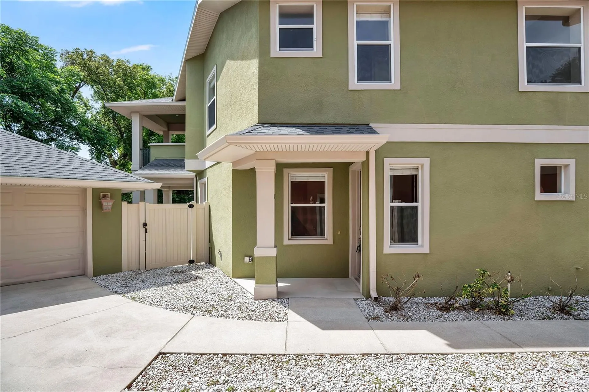 2403 S Shine Avenue Orlando FL 32806