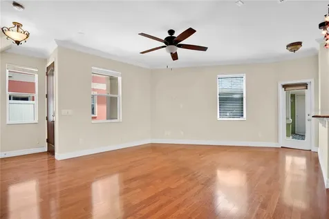 2403 S Shine Avenue Orlando FL 32806