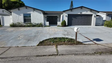 8214 Hixton Drive Port Richey FL 34668