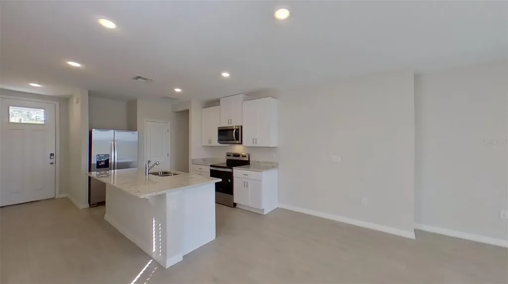 140 Holly Bank Avenue Nokomis FL 34275