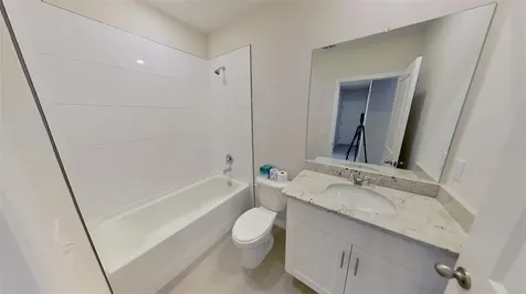140 Holly Bank Avenue Nokomis FL 34275