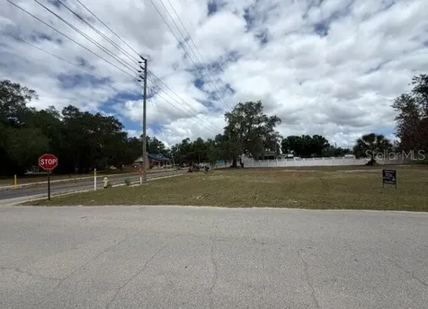 401 E Green Street Avon Park FL 33825