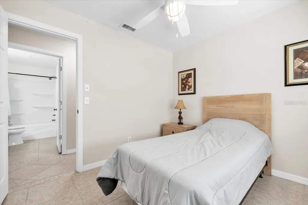 1461 Mccrory Street North Port FL 34286