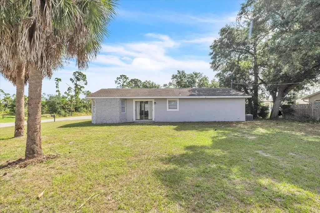 1461 Mccrory Street North Port FL 34286