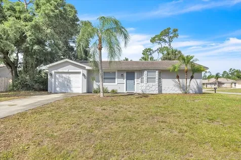 1461 Mccrory Street North Port FL 34286