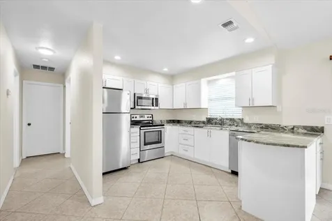 1461 Mccrory Street North Port FL 34286