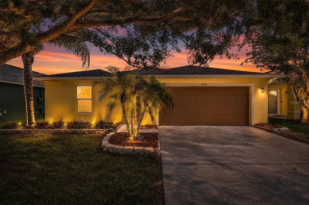 4629 Caverns Drive Kissimmee FL 34758