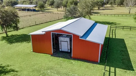 5251 SE 180th Avenue Road Ocklawaha FL 32179