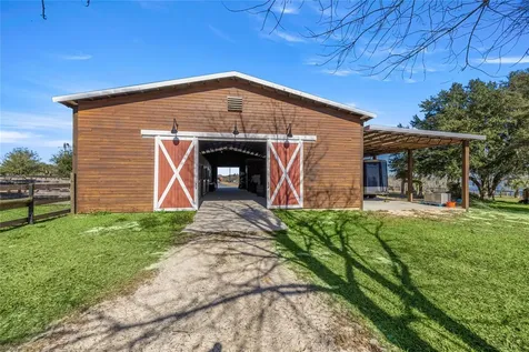 5251 SE 180th Avenue Road Ocklawaha FL 32179