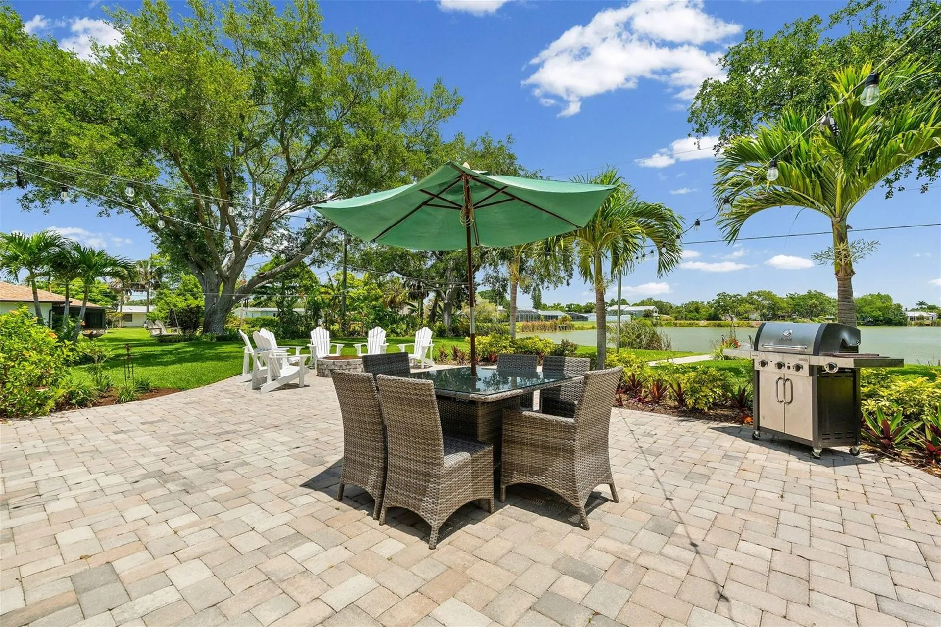2211 50th Street W Bradenton FL 34209