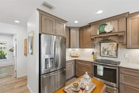 2211 50th Street W Bradenton FL 34209