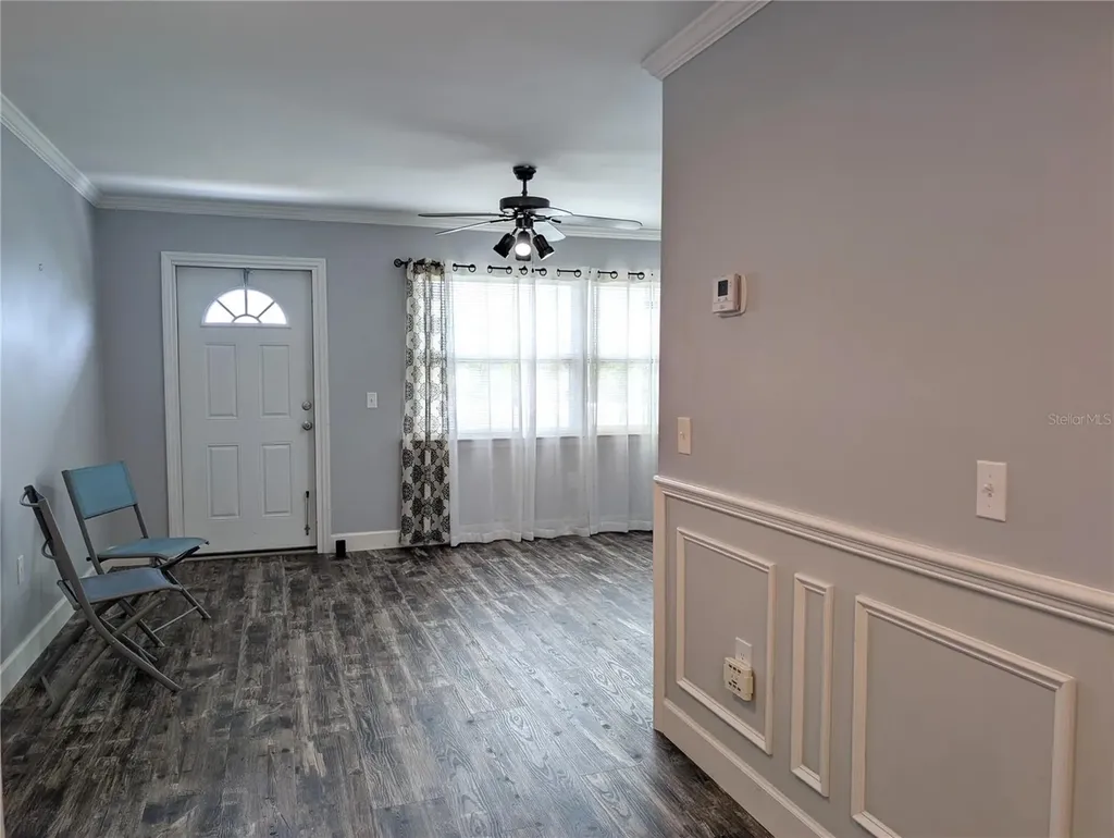 5850 18th Street N St Petersburg FL 33714