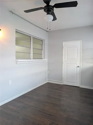 5850 18th Street N St Petersburg FL 33714