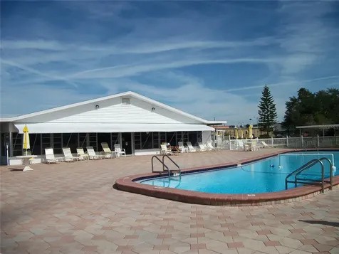 5850 18th Street N St Petersburg FL 33714