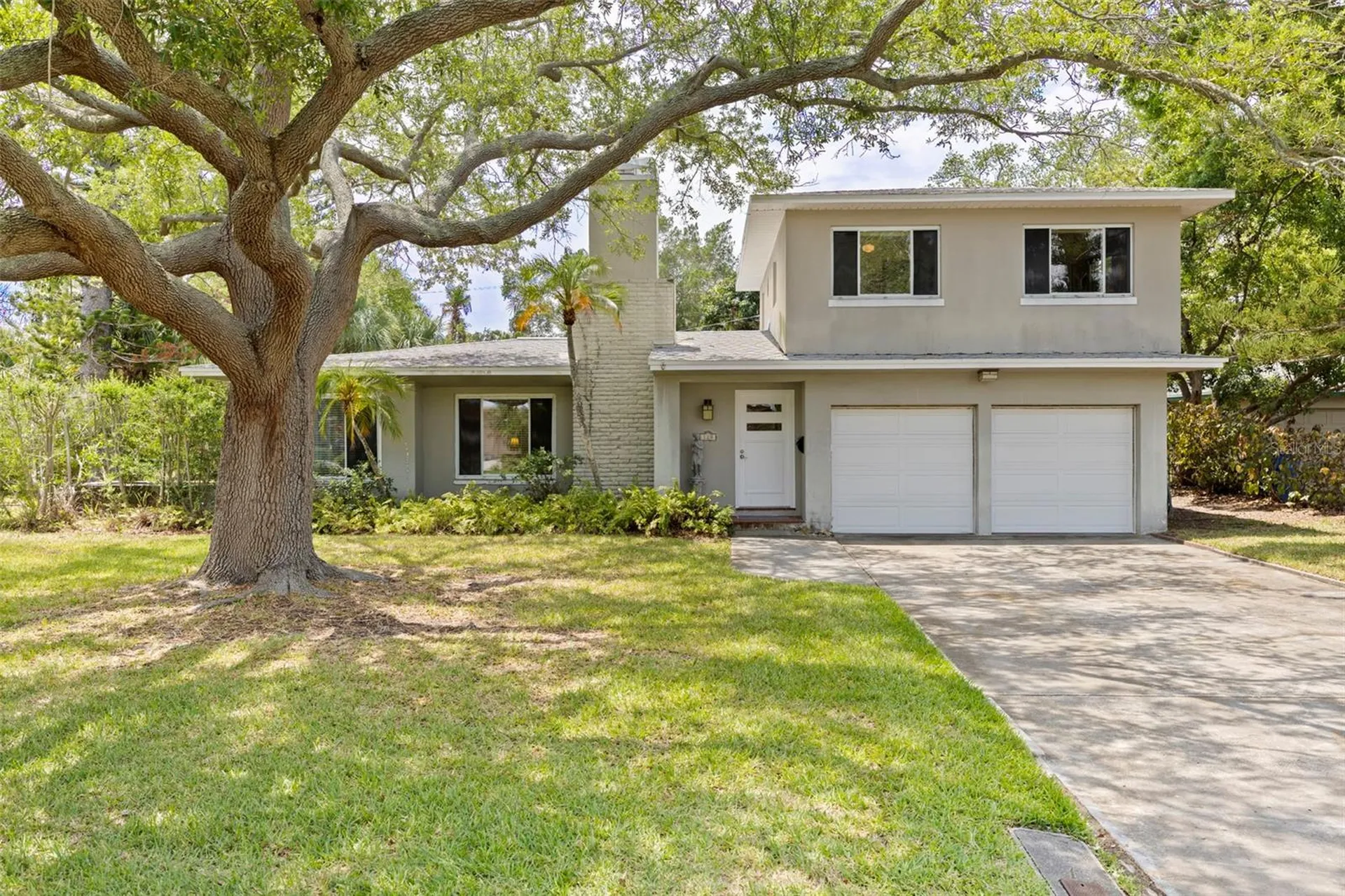 120 59th Avenue S St Petersburg FL 33705