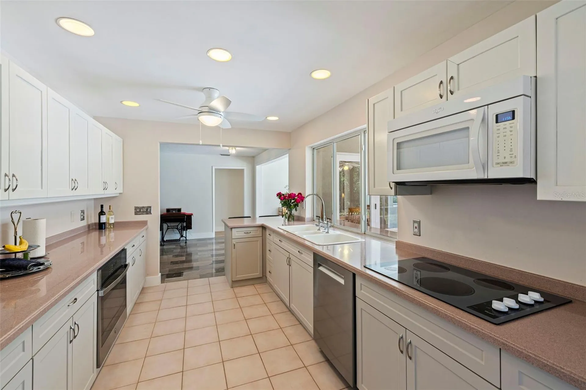 120 59th Avenue S St Petersburg FL 33705