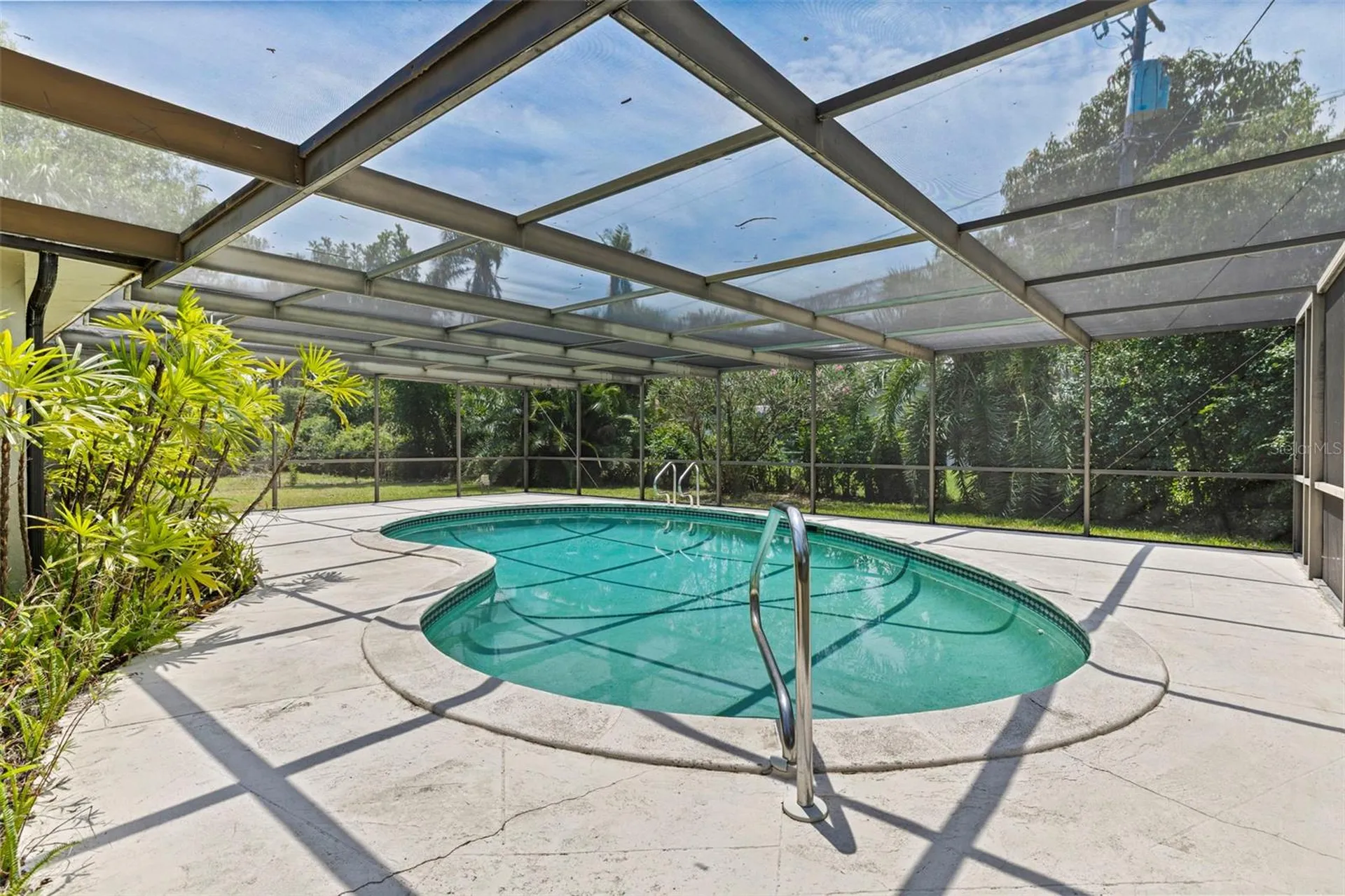 120 59th Avenue S St Petersburg FL 33705